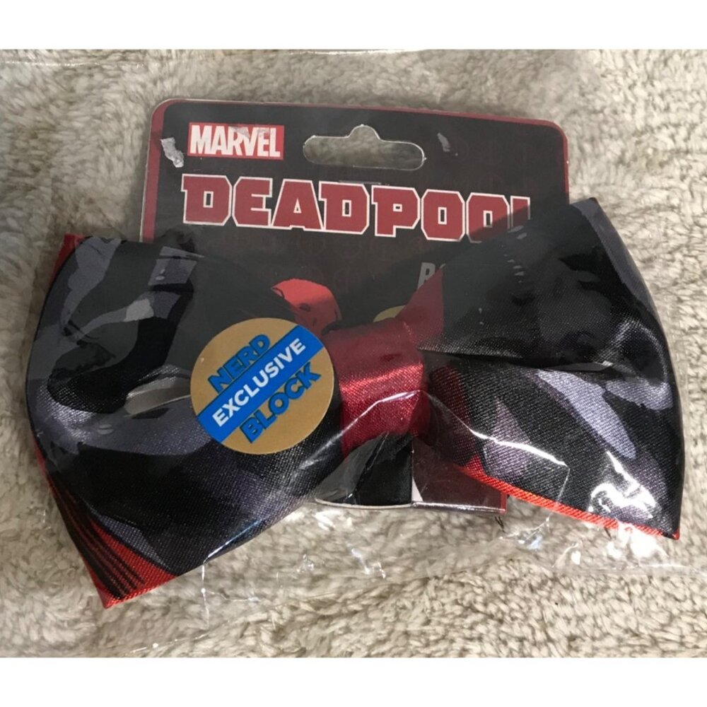 Marvel Deadpool Bow Tie Nerd Block Exclusive Collectible
